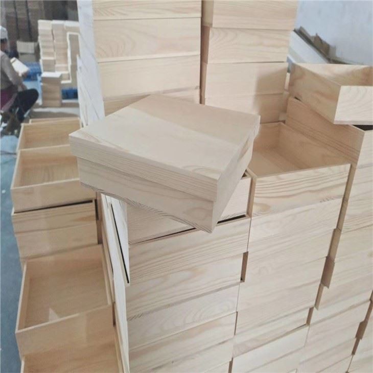 Hộp gỗ tùy chỉnh