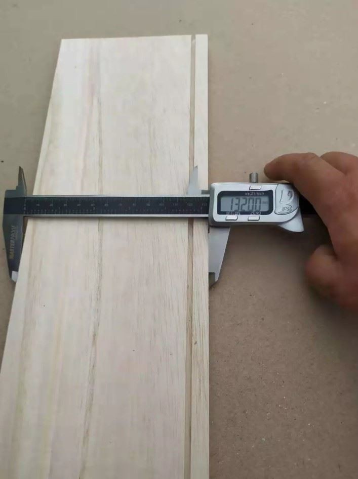 Bảng ngăn kéo gỗ dương